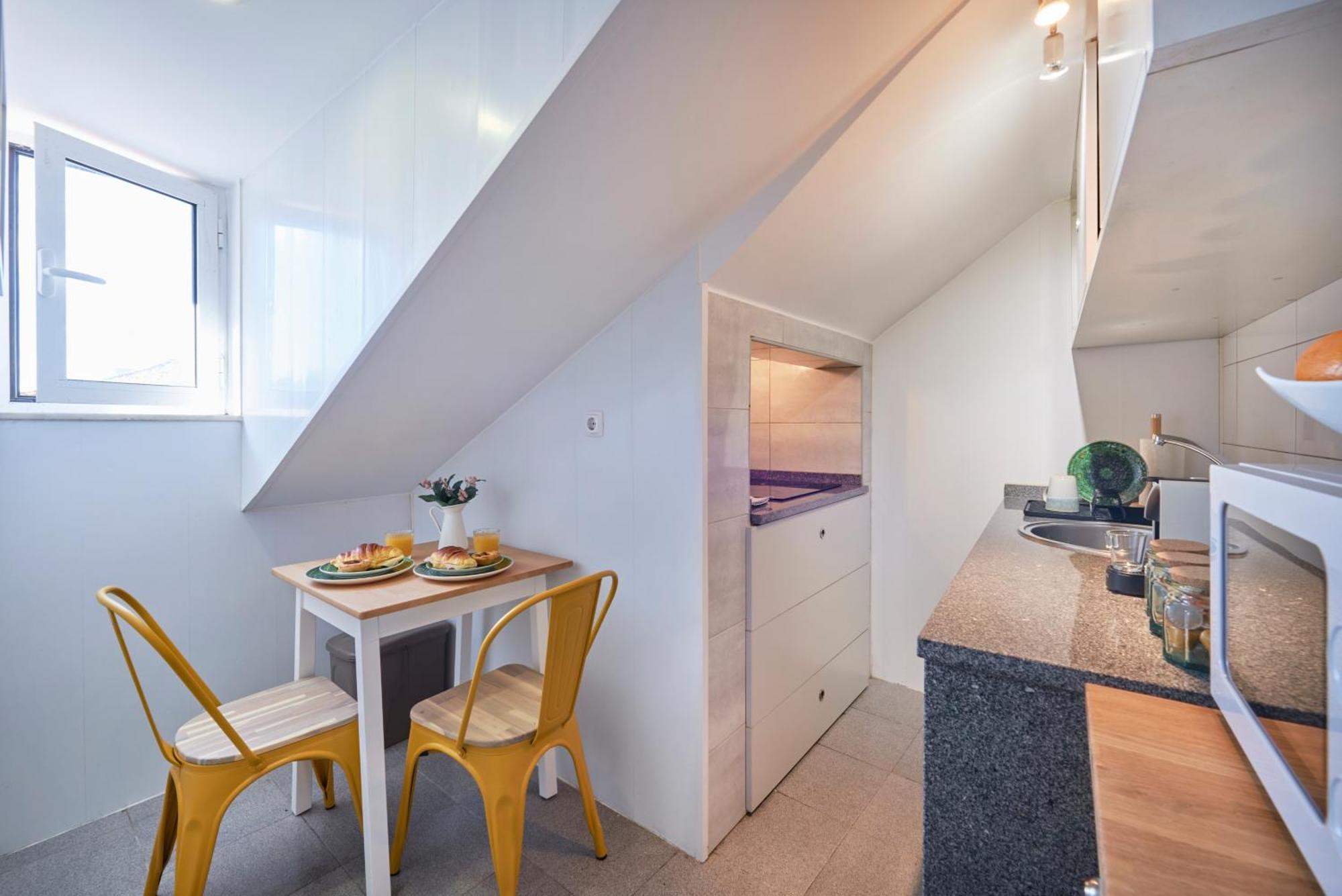 Apartament Bairro Alto Nightlife Hub, By Timecooler Lizbona